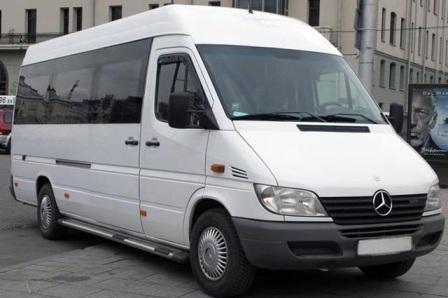 Mercedes Sprinter noma Cēsīs 14 17 19 20 sēdvietas